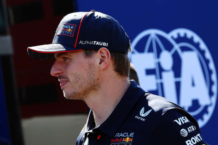 Verstappen va ramane la Red Bull pentru sezonul 2026