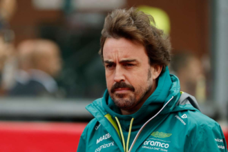 Alonso va lipsi de la prima sesiune de antrenamente la Marele Premiu al Ungariei din cauza unei accidentari