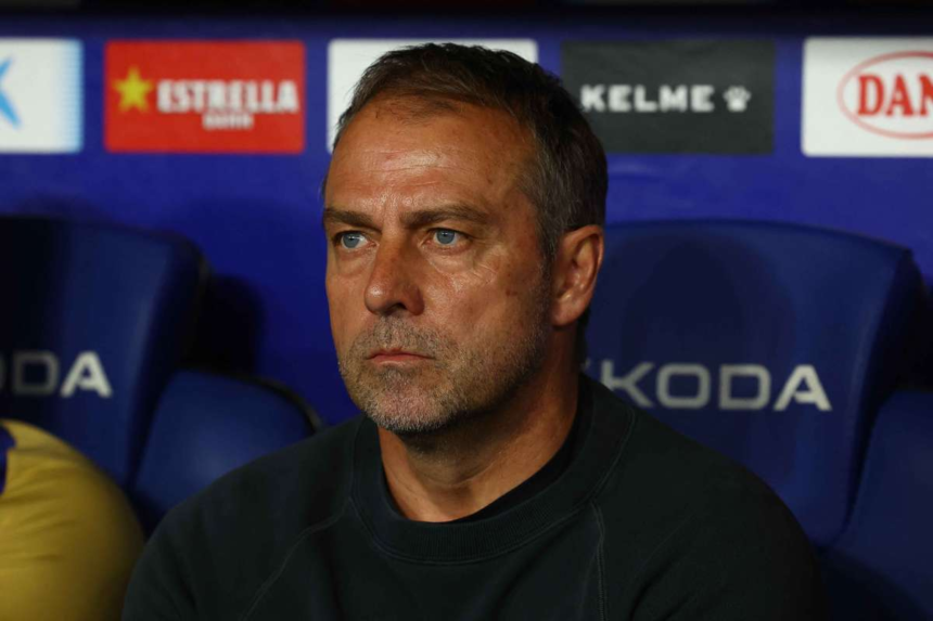 Antrenorul Barcelona Hansi Flick suspendat pentru urmatorul meci din Liga Campionilor