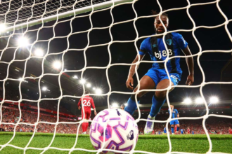 Barbat arestat pentru abuz rasial la adresa lui Semenyo interzis din stadioanele din Marea Britanie