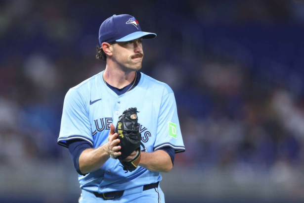 Blue Jays obtin a 75 a victorie a sezonului cu revenirea lui Shane Bieber
