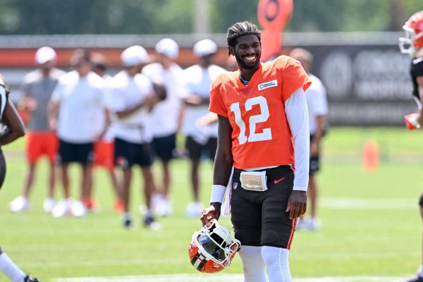 Cleveland Browns il nume pe Shedeur Sanders ca QB de start pentru deschiderea presezonului