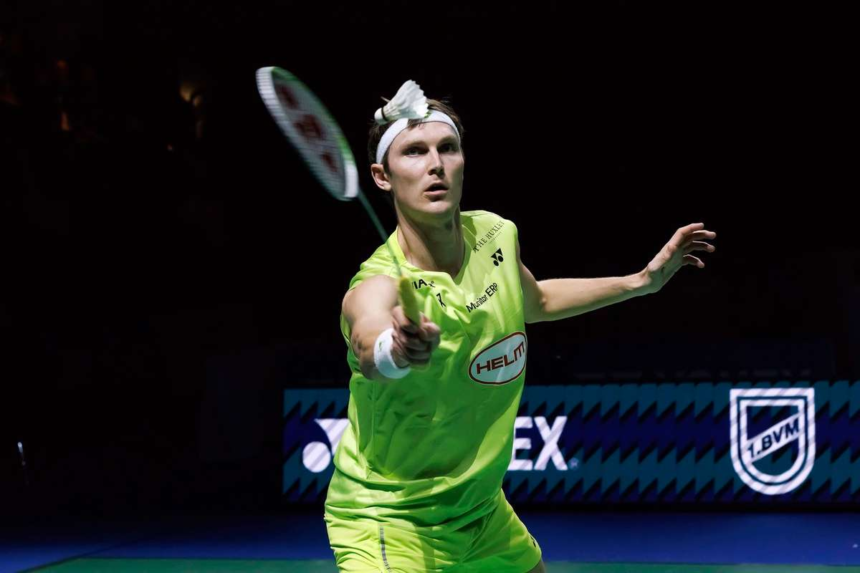 De doua ori campion olimpic Axelsen renunta la Campionatele Mondiale