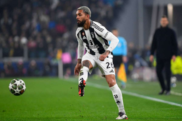 Douglas Luiz se alatura la Nottingham Forest din Juventus