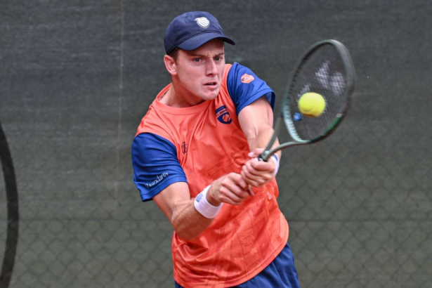Guy den Ouden iese din primul tur de calificare al US Open