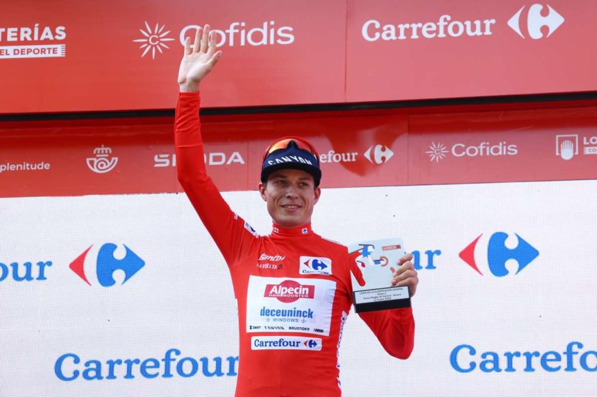 Jasper Philipsen revendica victoria in prima etapa a Vuelta a Espana sprint