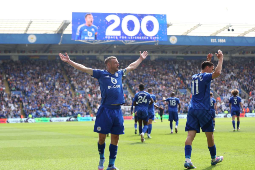 Legenda Leicester City Jamie Vardy asteapta vestea de la Brendan Rodgers si Celtic