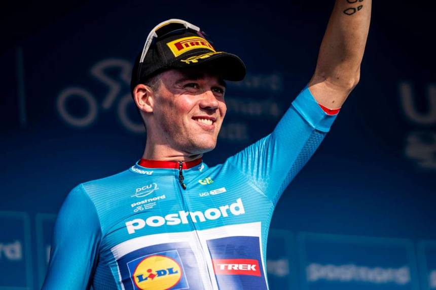 Mads Pedersen se evidentiaza in timp ce domina etapa a 4 a a Turului Danemarcei