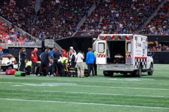 Meciul de presezon NFL a fost oprit dupa accidentarea grava la cap a fundasului Lions