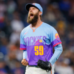 New York Yankees obtin Jake Bird de la Colorado Rockies