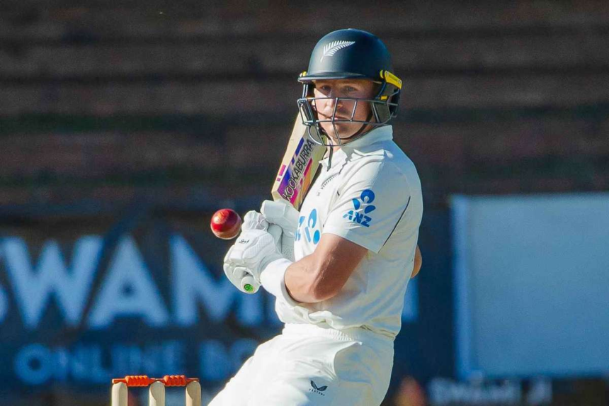 Noua Zeelanda ia un avans semnificativ impotriva Zimbabwe dupa a doua zi