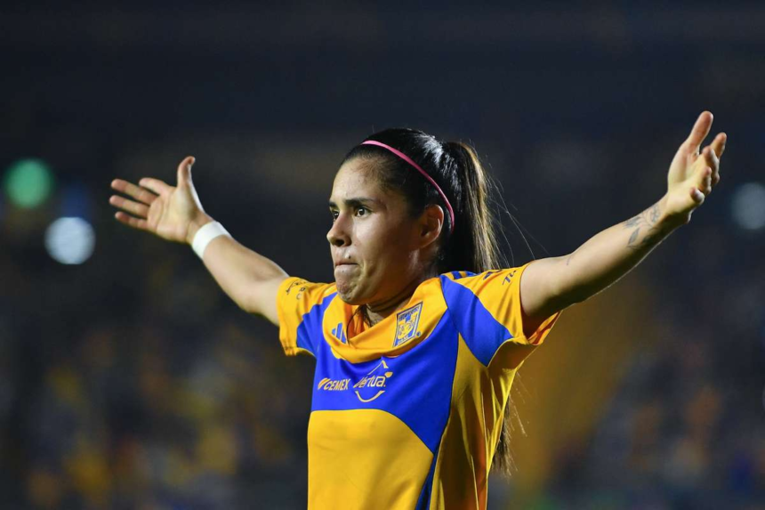 Ovalle din Mexic stabileste record pentru transferul din fotbalul feminin