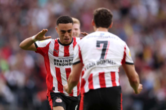 PSV castiga Scutul Johan Cruyff cu o revenire tarzie impotriva lui Go Ahead Eagles