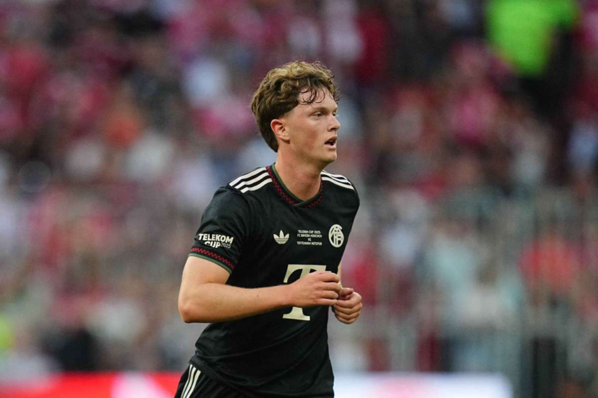 Starul adolescent de la Bayern Munich se muta la PSV pentru 15m euro