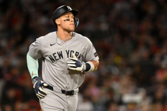 Aaron Judge loveste homerunul Numarul 362 depasindu l pe Joe DiMaggio