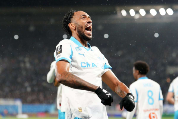 Africani In Strainatate Aubameyang Si Sarr Inscriu Palace Opreste Pe Mo Salah