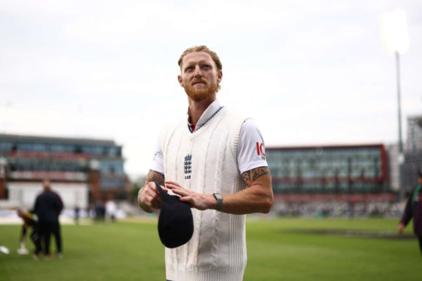 Anglia primete un impuls major pe masura ce Stokes si Wood revin