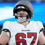 Bucs semneaza un contract mare cu Luke Goedeke considerat unul dintre cei mai buni tackleri dreapta