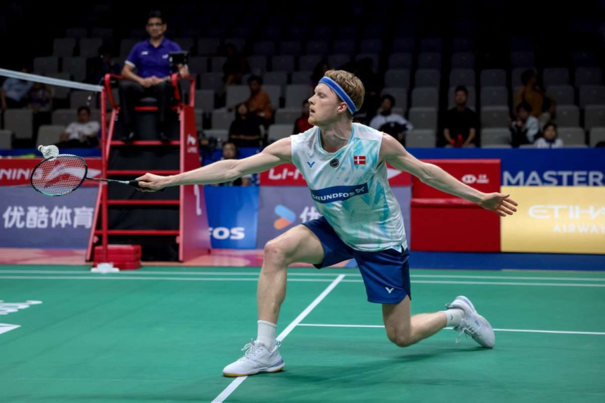 Campionul en titlu Anders Antonsen eliminat din semifinalele China Masters
