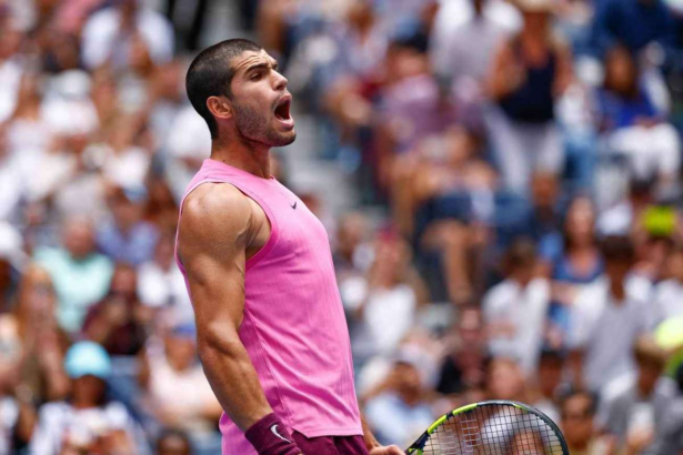 Carlos Alcaraz trece de Jiri Lehecka pentru a ajunge in semifinalele US Open