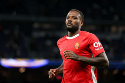 Cyle Larin finalizeaza transferul la Feyenoord din Mallorca