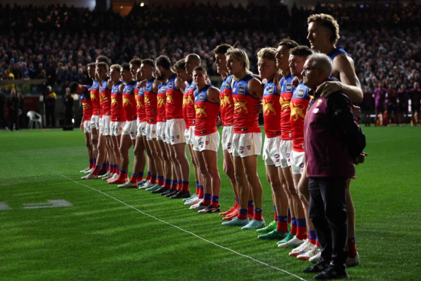 Echipele Finale AFL Lachie Neale Revine