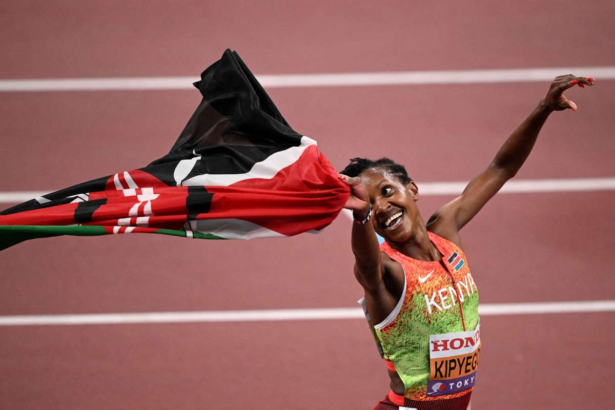 Faith Kipyegon cucereste al patrulea titlu de campion mondial la 1500m