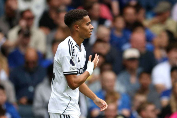 Golul anulat al lui Josh King impotriva Chelsea a fost votat golul lunii pentru Fulham