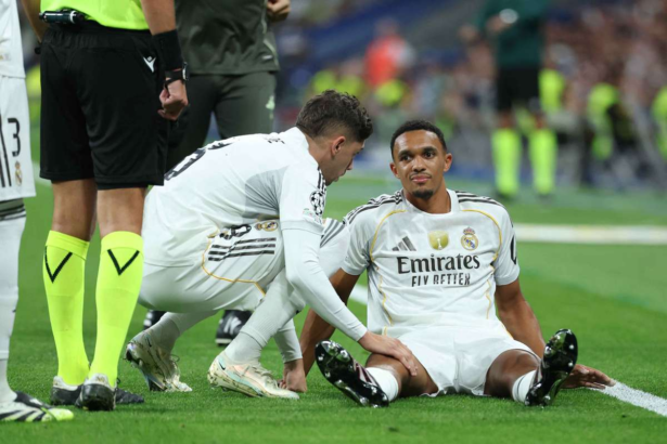 Intoarcerea lui Trent Alexander Arnold la Liverpool este incerta dupa accidentare