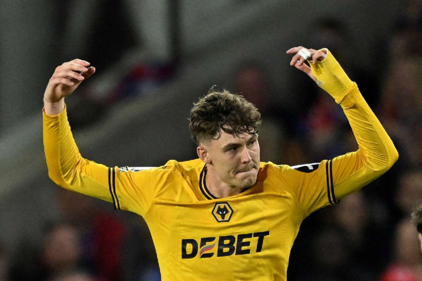 Lupii Strand Larsen va lipsi de la meciul cu Newcastle United spune Pereira
