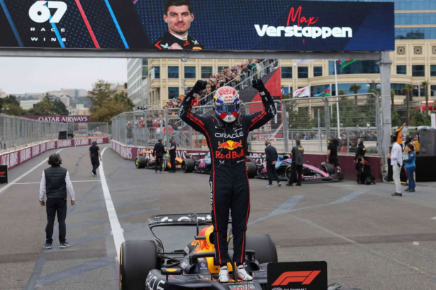 Max Verstappen de la Red Bull castiga Marele Premiu al Azerbaidjanului