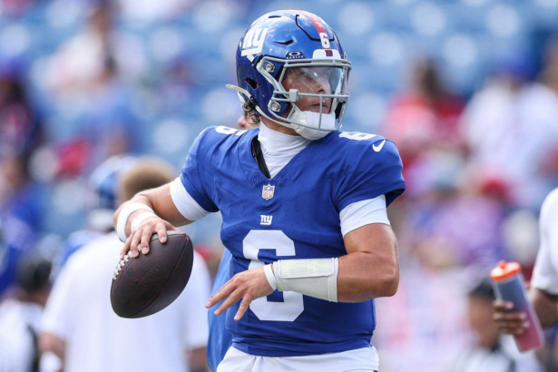 New York Giants nume rookie quarterback Jaxson Dart titular impotriva Chargers