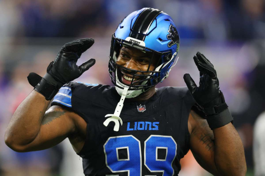 Philadelphia Eagles semneaza cu extremul defensiv ZaDarius Smith un contract pe un an