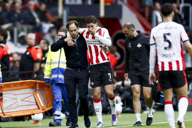 Ruben van Bommel de la PSV sufer o accidentare grav la genunchi ar putea lipsi pe perioada unei durate ndelungate