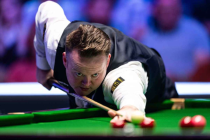 Shaun Murphy il invinge lejer pe Mark Selby pentru a se confrunta cu Anthony McGill in finala British Open