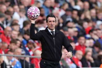 Unai Emery critica jocul lenevitor al echipei Aston Villa dupa remiza cu Sunderland in 10 jucatori