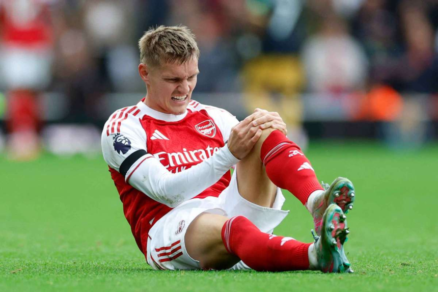 Martin Odegaard de la Arsenal se retrage din lotul Norvegiei cu o accidentare la genunchi