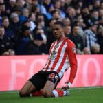 Startul impresionant al sezonului pentru Sunderland continua cu o victorie tarzie la Chelsea