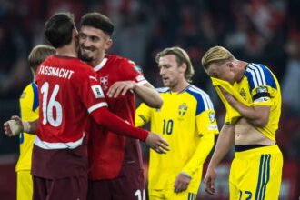 Calificarile Cupei Mondiale Elvetia invinge Suedia cu 4 1 in Grupa B