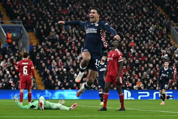Criza din Liverpool se agraveaza dupa infrangerea socanta in fata PSV