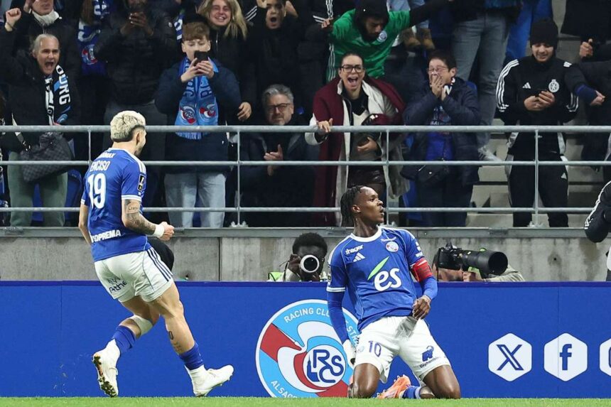 Emegha marcheaza de doua ori pe masura ce Strasbourg invinge Lille se ridica pe locul patru in Ligue 1