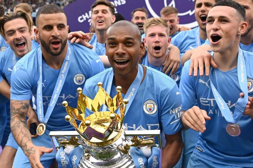 Fostul jucator al lui Man City Fernandinho anunta retragerea