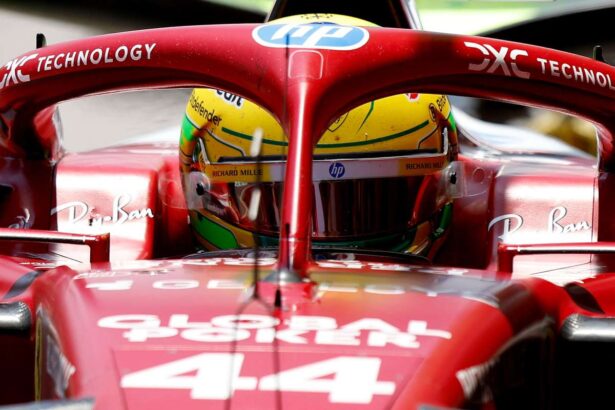 Lewis Hamilton este investigat pentru ca nu a incetinit in calificarile sprint