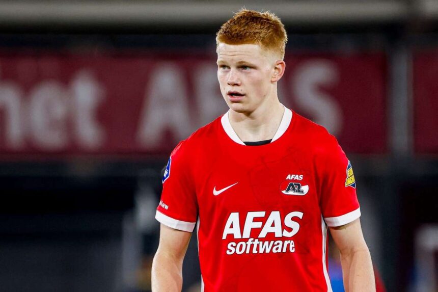Liverpool intra in competitie pentru prospectul AZ Kees Smit
