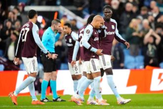 Malen marcheaza de doua ori in timp ce Aston Villa invinge Young Boys intr un meci tensionat din Europa League
