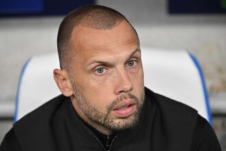 Managerul Johnny Heitinga demis de Ajax