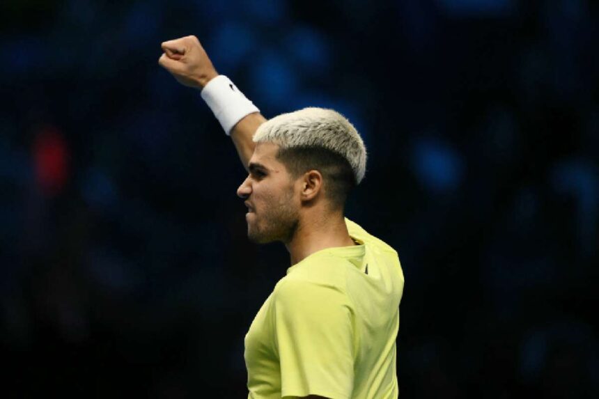 Numarul unu mondial Alcaraz se lupta pentru a invinge pe Fritz la ATP Finals