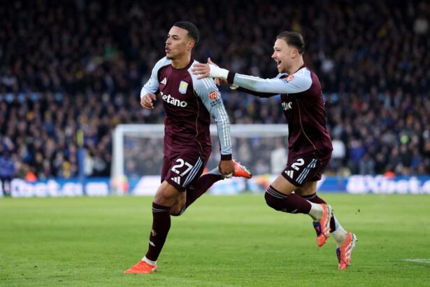 Rogers marcheaza de doua ori in a doua repriza in timp ce Aston Villa invinge Leeds United