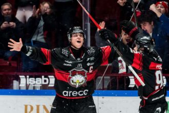 SHL Malmo invinge Vaxjo in prelungiri Djurgarden depaseste Farjestad pentru a si asigura un loc in top sase