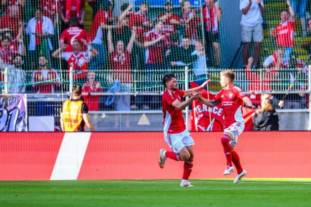 Superliga Daneza AGF si FC Copenhagen sufera infrangeri spectaculoase in timp ce FCM urca pe primul loc